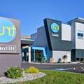 Exterior of Tru By Hilton Syracuse North Airport Area