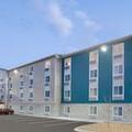 Exterior of Woodspring Suites Rivergate Mall / Goodlettsville