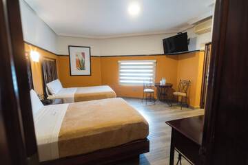Hotel Alcazar