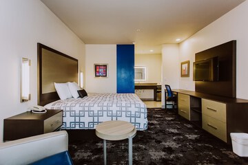 Palace Inn Airtex