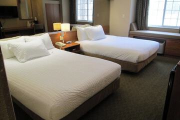 Parry Sound Inn & Suites