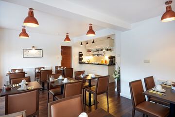 Conifers Guest House