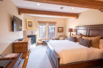 Hotel King Hotel Room by RedAwning