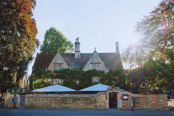 Old Parsonage Hotel