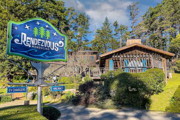 Rendezvous Mendocino
