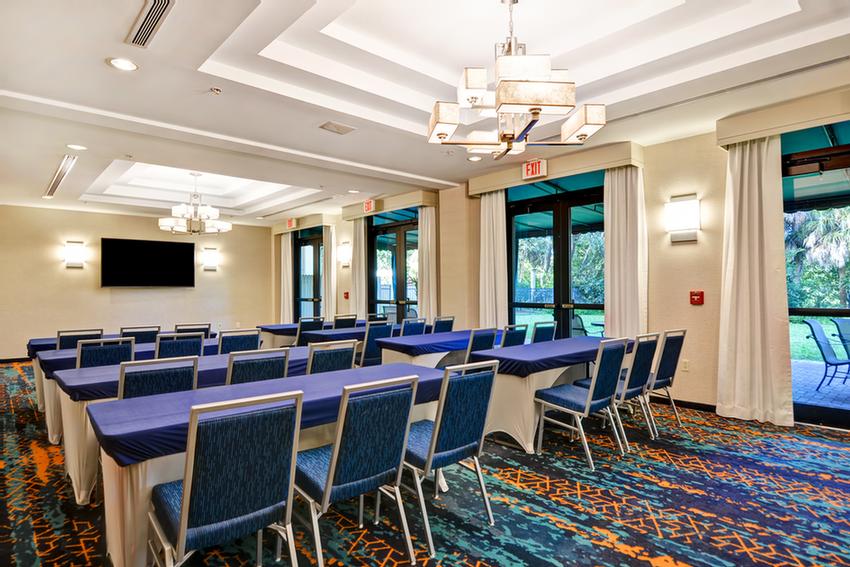 Photo of large meeting room