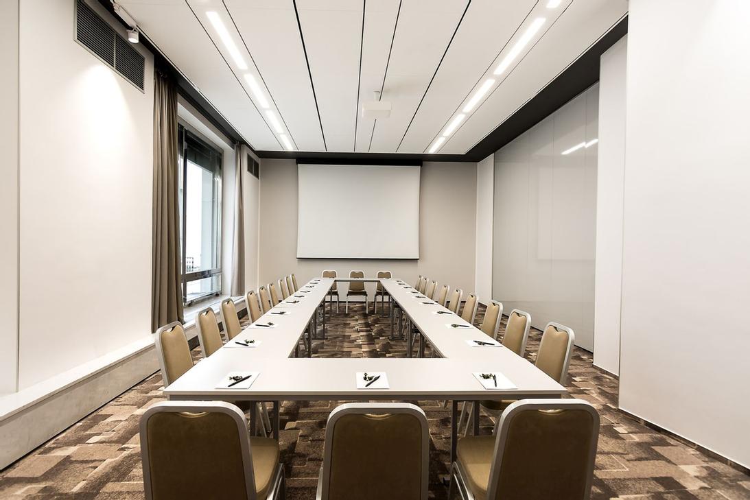 Photo of Meeting Room 1 Klinger