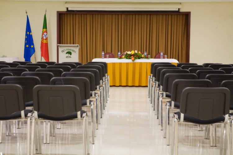 Photo 2 of Reuniões Meeting Room