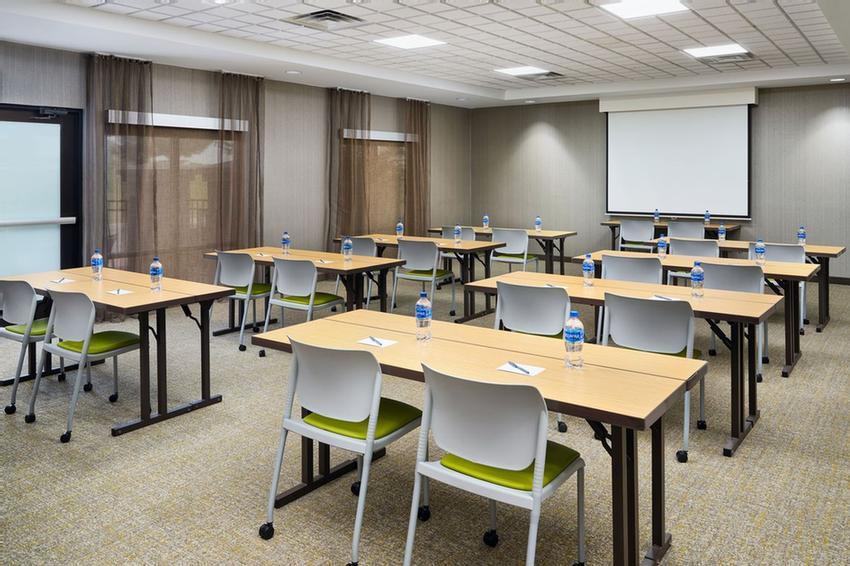 Photo of SpringHill Suites Meeting Room