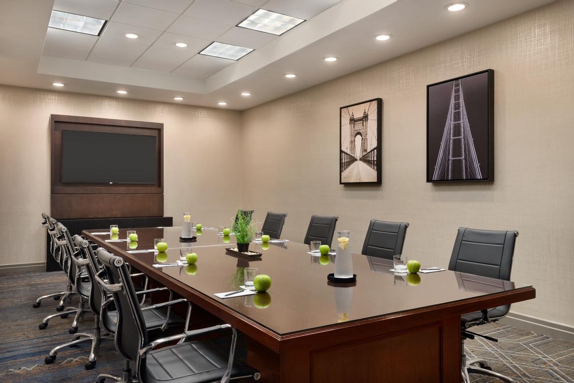 Photo of Taylor Executive Boardroom