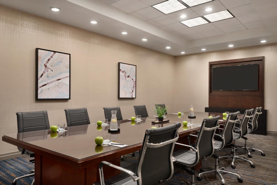 Photo of Weller Executive Boardroom