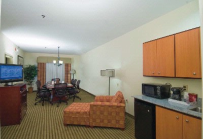 Photo of Boardroom with Whirlpool tub & King bed Suite