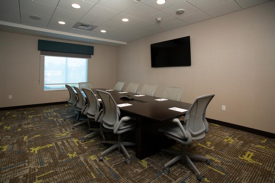 Photo of Gold Boardroom