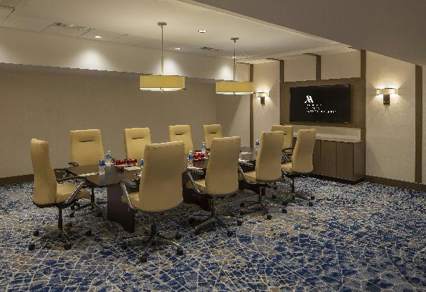 Photo of Ravinia Executive Boardroom