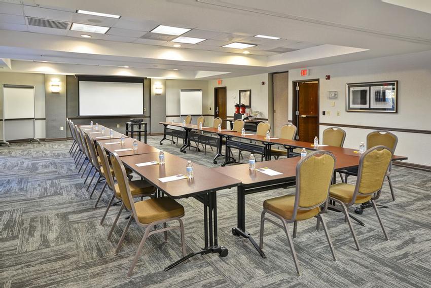 Photo of Full Meeting Room