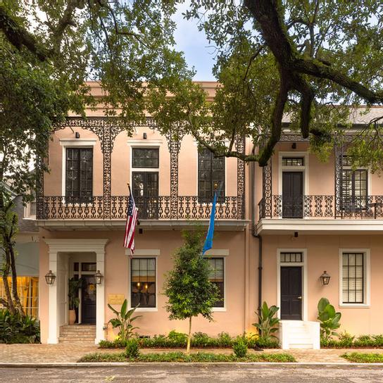 THE GARDEN DISTRICT HOTEL - New Orleans LA 1525 Prytania 70130
