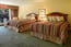 Deluxe Queen Guestroom 4 of 8